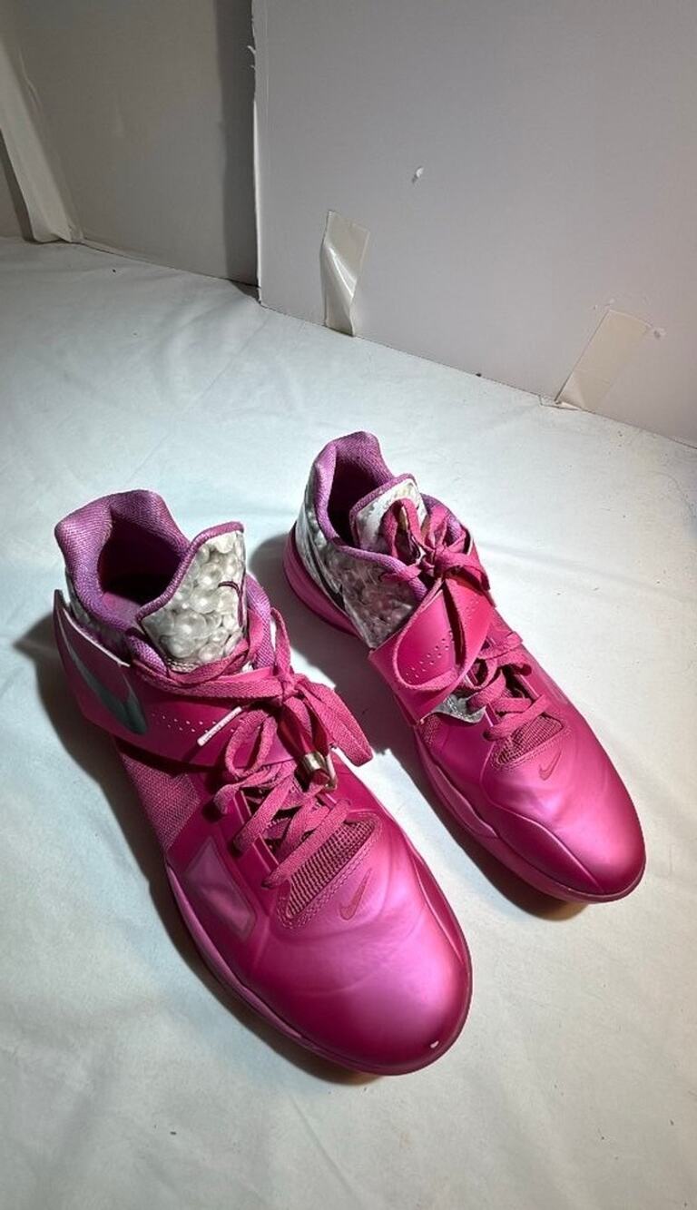Nike Aunt Pearl Pink Basketball Sneakers Sz 14